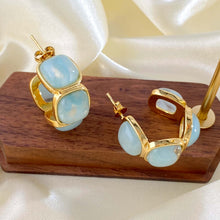 Load image into Gallery viewer, Moon Stud Earrings