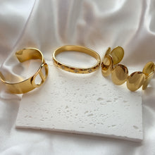Charger l'image dans la galerie, Stainless Steel Glamorous Bangles