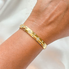Charger l'image dans la galerie, Stainless Steel Glamorous Bangles
