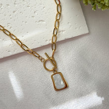 Charger l'image dans la galerie, Stainless Steel Shell Square Necklace