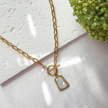 Charger l'image dans la galerie, Stainless Steel Shell Square Necklace