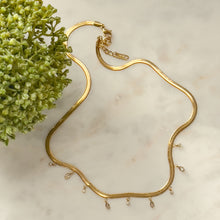 Cargar imagen en el visor de la galería, Stainless Steel Crystal Drops Necklace