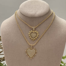 Charger l'image dans la galerie, Inlaid Zirconia Heart Necklace