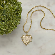 Charger l'image dans la galerie, Inlaid Zirconia Heart Necklace