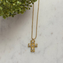 Carica l'immagine nel visualizzatore di Gallery, Stainless Steel Crystal Cross