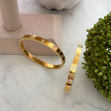 Charger l'image dans la galerie, Stainless Steel Full Crystal Clovers Bangles