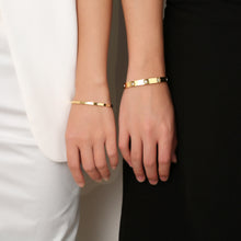 Charger l'image dans la galerie, Stainless Steel Full Crystal Clovers Bangles