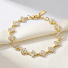 Carregar imagem no visualizador da galeria, Luxurious Flowers Bracelets