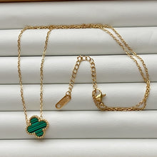 Charger l'image dans la galerie, Stainless Steel Clover Necklace