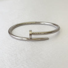 Charger l'image dans la galerie, Silver Stainless Steel Double Bolt