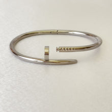 Charger l'image dans la galerie, Silver Stainless Steel Double Bolt