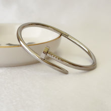 Charger l'image dans la galerie, Silver Stainless Steel Double Bolt