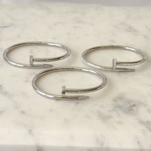 Charger l'image dans la galerie, Silver Stainless Steel Double Bolt