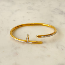 Charger l'image dans la galerie, Gold Stainless Steel Double Bolt Bangle
