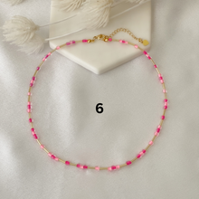 Carica l&#39;immagine nel visualizzatore di Gallery, 7 Styles of Pink Necklaces
