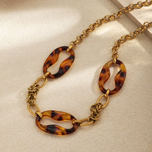 Cargar imagen en el visor de la galería, Carey Necklaces

