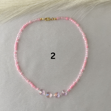 Carica l&#39;immagine nel visualizzatore di Gallery, 3 Styles of Pink #3 Necklaces
