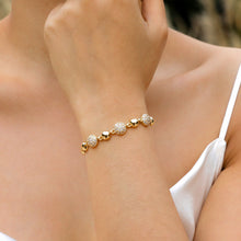 Cargar imagen en el visor de la galería, Shiny Inlaid 3 styles Zircon Bracelets
