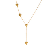 Carica l&#39;immagine nel visualizzatore di Gallery, Stainless Steel Hearts Necklace
