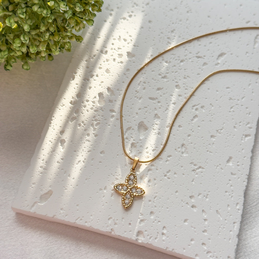 Stainless Steel Estrella Necklace
