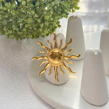 Cargar imagen en el visor de la galería, Gold Ocean adjustable rings
