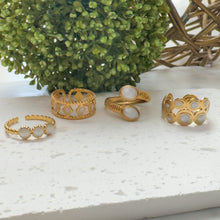Load image into Gallery viewer, Adjustable White Rings
