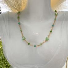 Carregar imagem no visualizador da galeria, Colorful Crystals &amp; Beads Necklace
