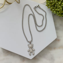 Charger l&#39;image dans la galerie, Teddy Bear Pendant Necklace
