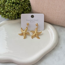 Load image into Gallery viewer, Starfish Stud Earrings
