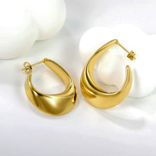Load image into Gallery viewer, Curvi Earrings
