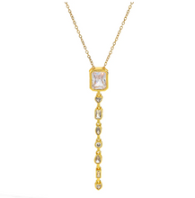 Carica l'immagine nel visualizzatore di Gallery, Water Drop Necklace
