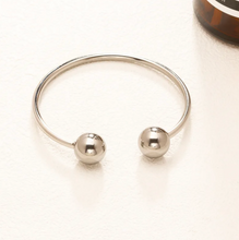 Charger l&#39;image dans la galerie, Stainless Steel Open Bangle

