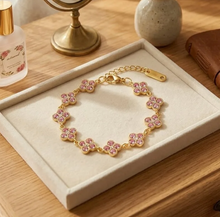Carregar imagem no visualizador da galeria, Luxurious Flowers Bracelets
