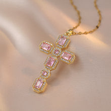 Carica l&#39;immagine nel visualizzatore di Gallery, Cross Diamond Pendant Necklace

