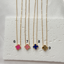 Carregar imagem no visualizador da galeria, Stainless Steel Clover Necklace
