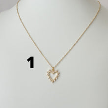 Charger l&#39;image dans la galerie, 4 Styles of Necklaces

