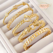 Cargar imagen en el visor de la galería, 5 Styles of Luxury Bangles
