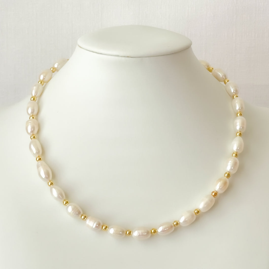 Classic Freshwater Pearls Necklace