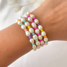 Load image into Gallery viewer, Mix Colors Pearl Bracelet
