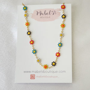 Colorful Margarita Flower Necklace