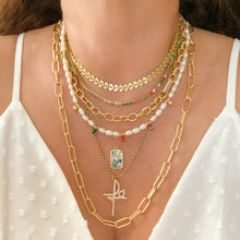Load image into Gallery viewer, Freshwater pearls with Crystal Pendant Necklace
