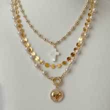 Carica l&#39;immagine nel visualizzatore di Gallery, 3 Styles of Necklaces with Cross
