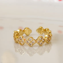 Cargar imagen en el visor de la galería, 6 Loving styles of Rings
