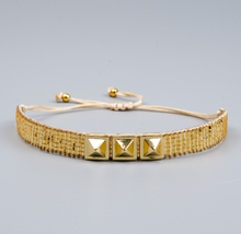 Carregar imagem no visualizador da galeria, Four golden pieces of bracelet
